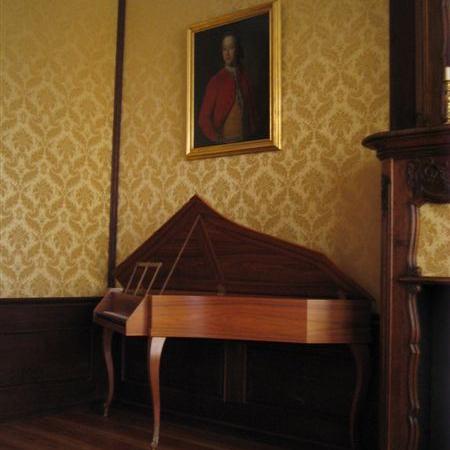 Wandverkleidung aus Holz