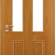 stiltuer-buche-mit-lichtausschnitt-und-fuellun